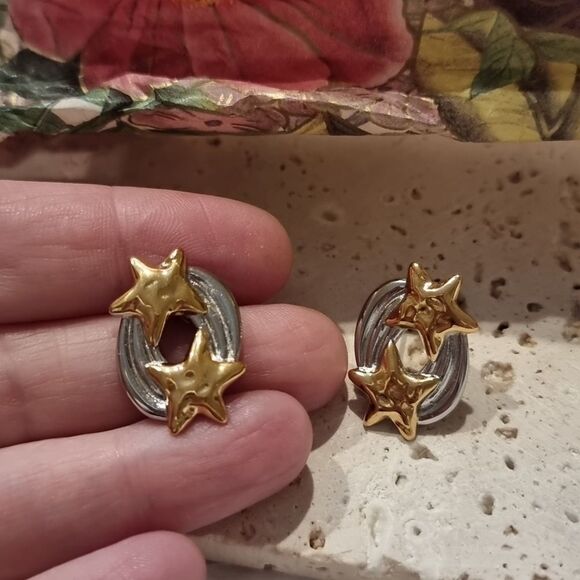 New ANTHRO 18k Gold Ss Silver Star Celestial Earrings - Picture 5 of 7